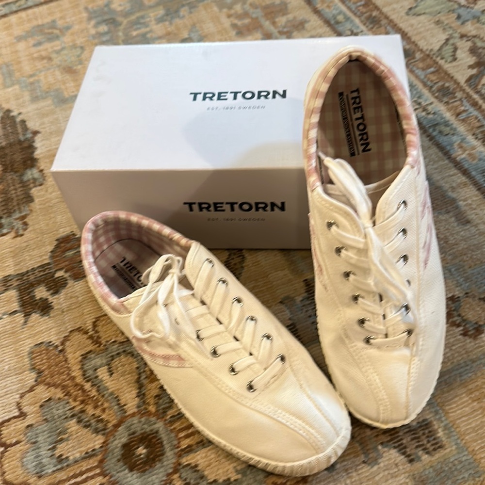 Tretorn nylite plus canvas Tennies